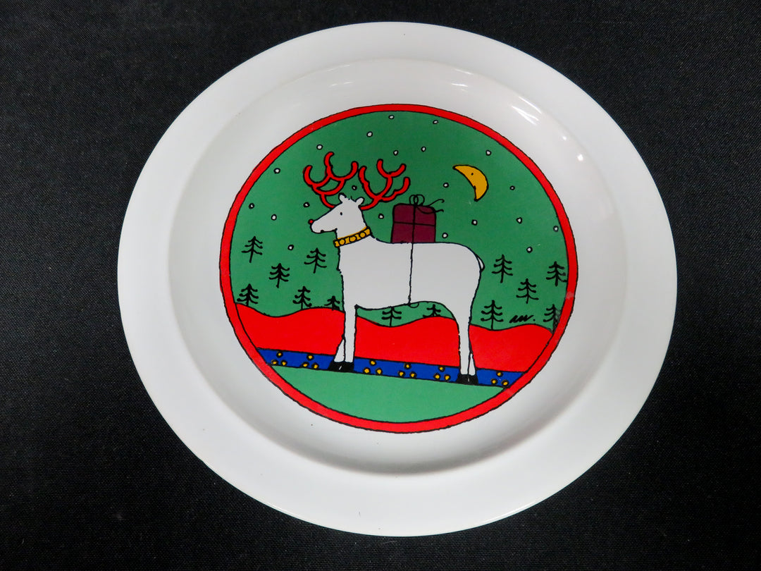 Vintage Houze Christmas Plates
