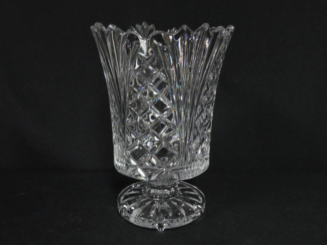 Vase/ Hurricane