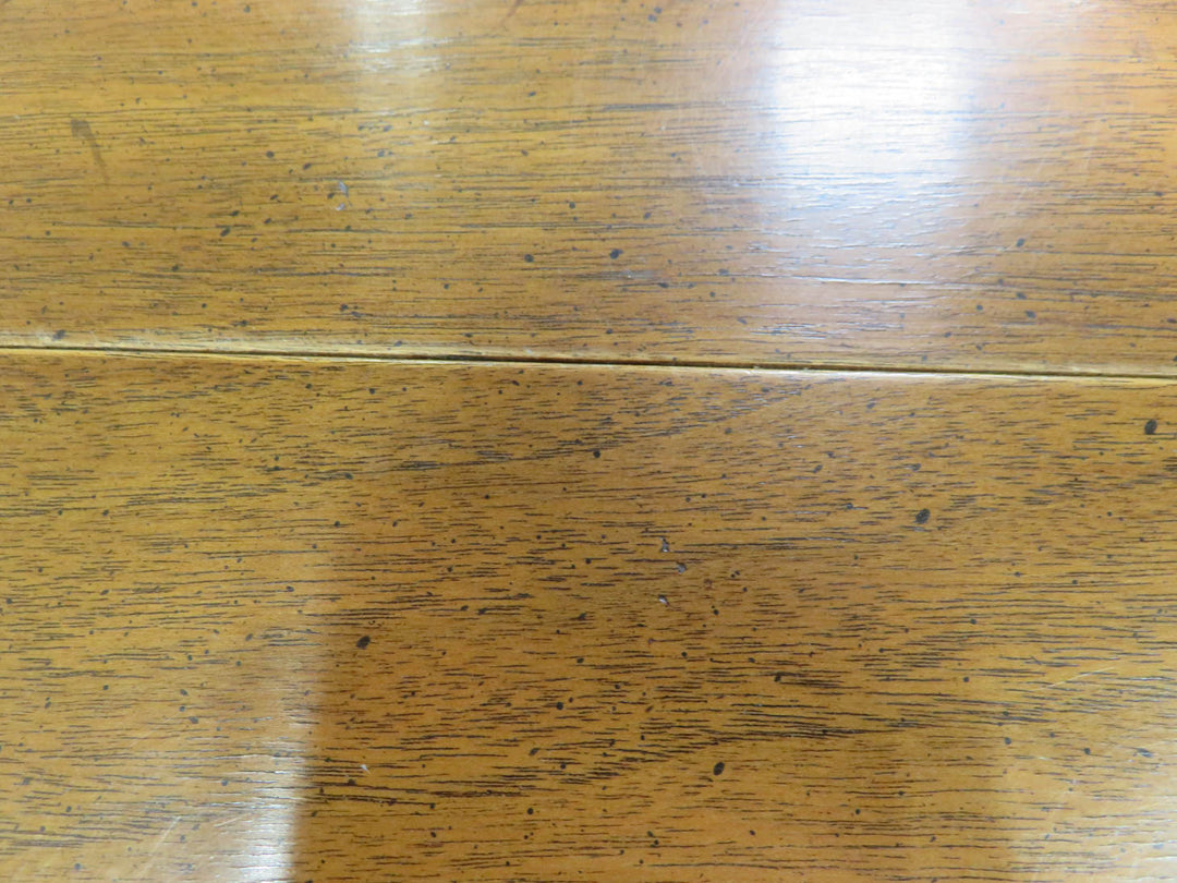 Queen Anne Style Dining Table