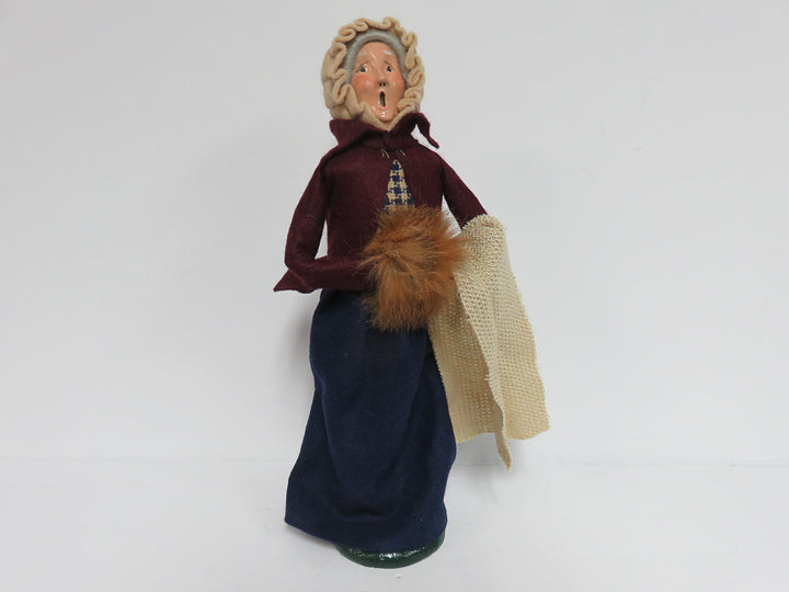 Byers Choice Woman with Muff