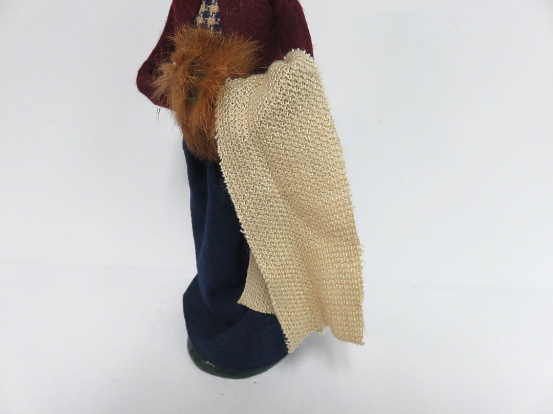 Byers Choice Woman with Muff