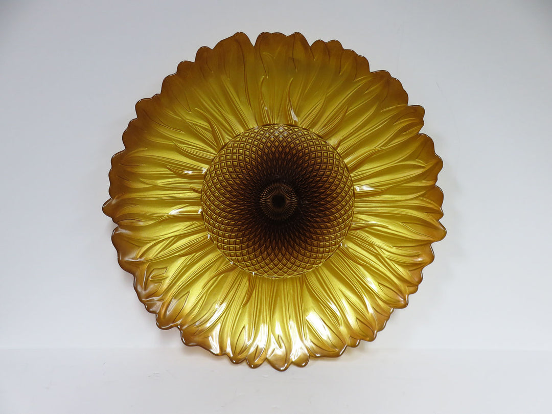 Centerpiece Dish