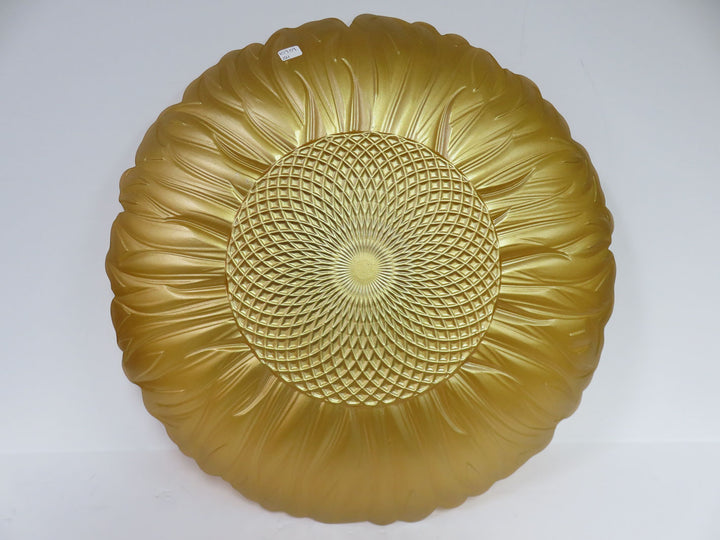 Centerpiece Dish