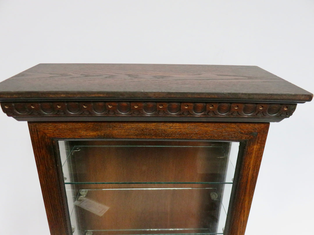 Tabletop Display Cabinet