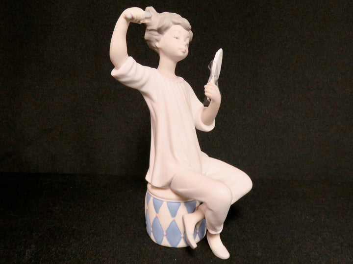 Retired Lladró Figurine