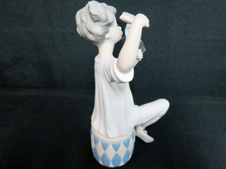 Retired Lladró Figurine