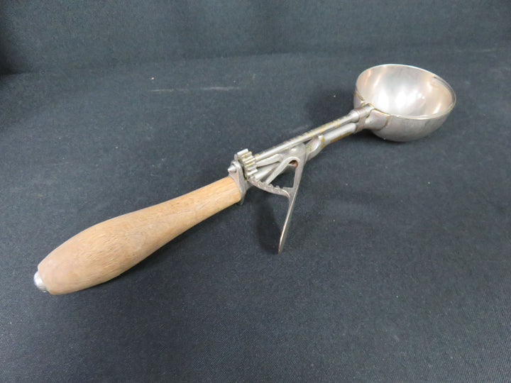 Gilchrist Ice Cream Scoop