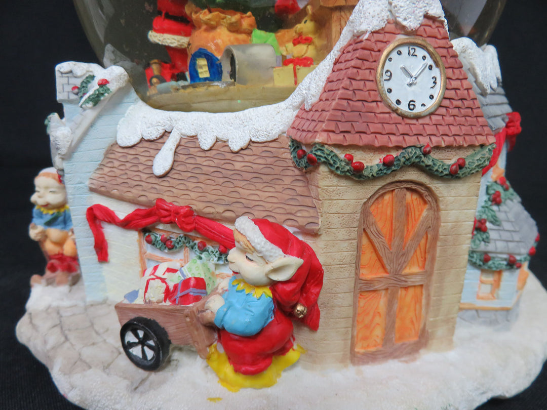 Kurt Adler Snow Globe