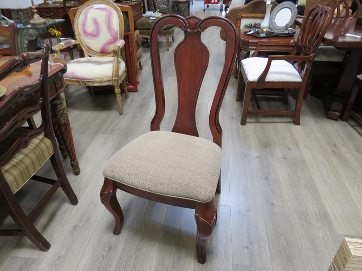Queen Anne Style Occasional Chair