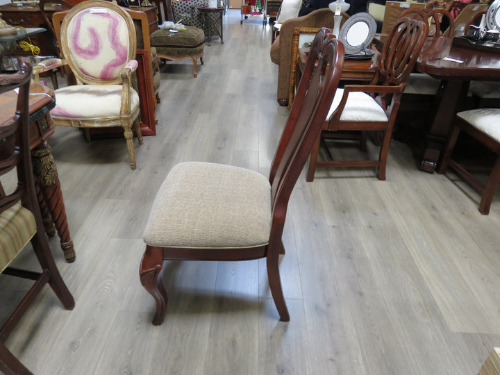 Queen Anne Style Occasional Chair