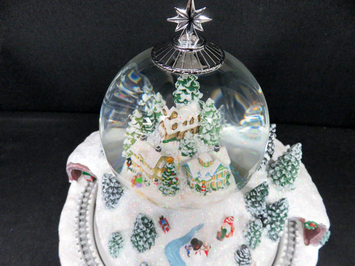 Thomas Kinkade Snow Globe