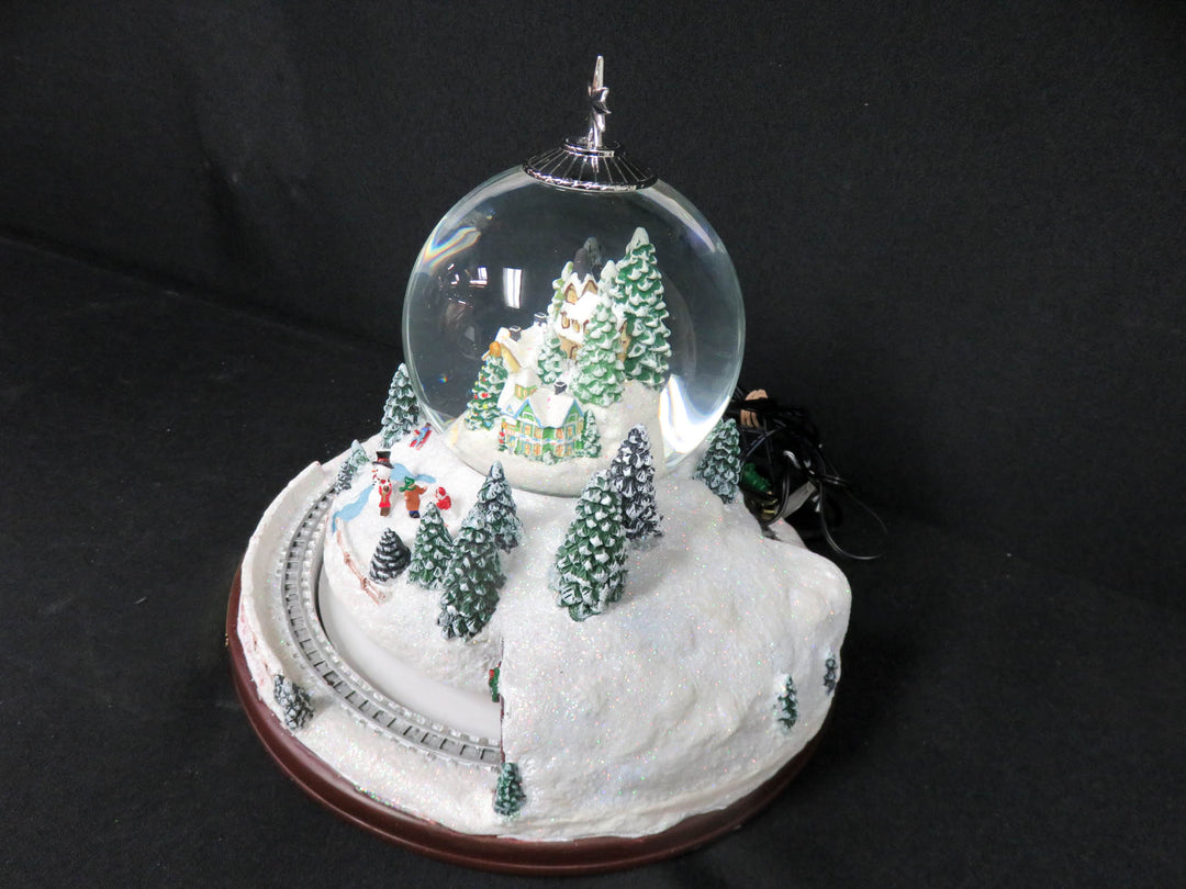 Thomas Kinkade Snow Globe