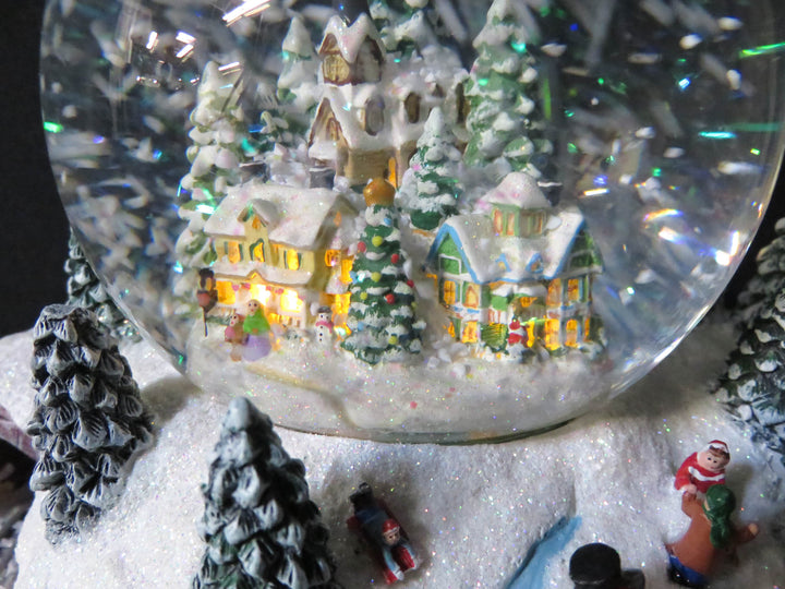 Thomas Kinkade Snow Globe