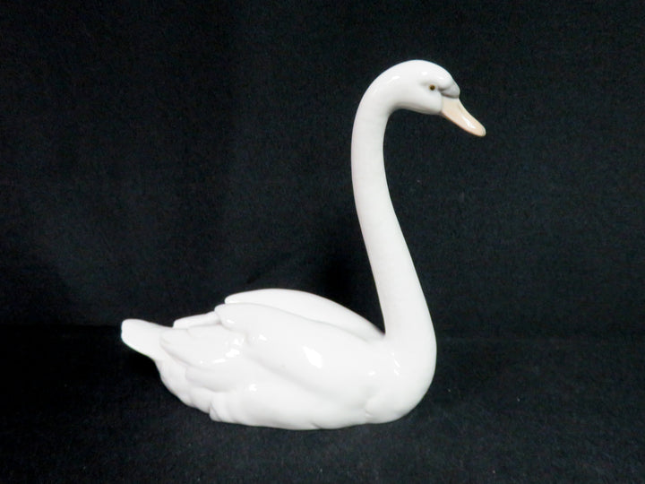 Lladró Figurine