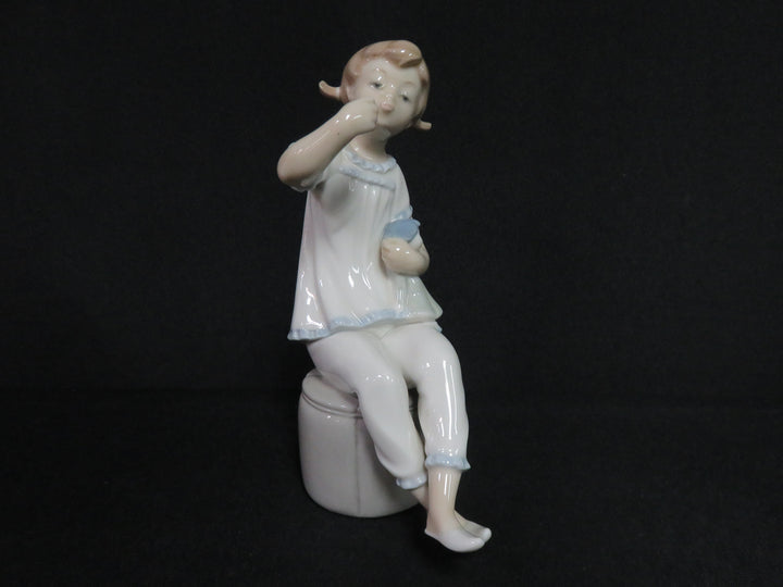 Lladró Figurine
