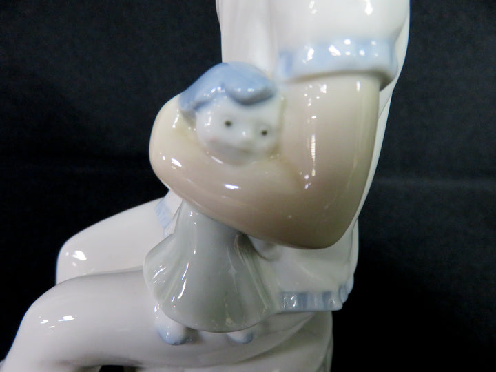 Lladró Figurine