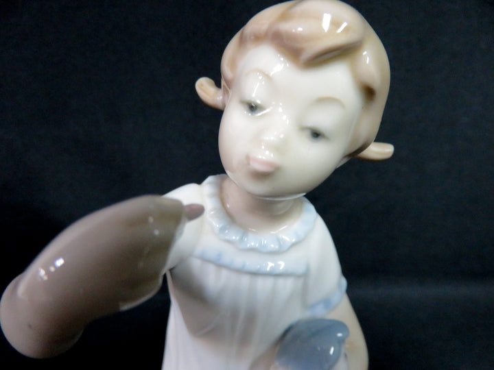 Lladró Figurine