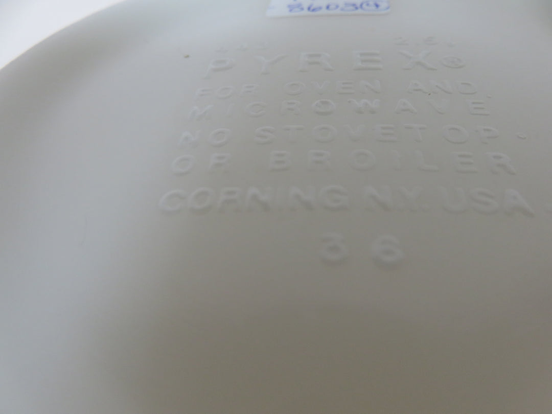 Pyrex Butterfly Gold Nesting Bowl Set
