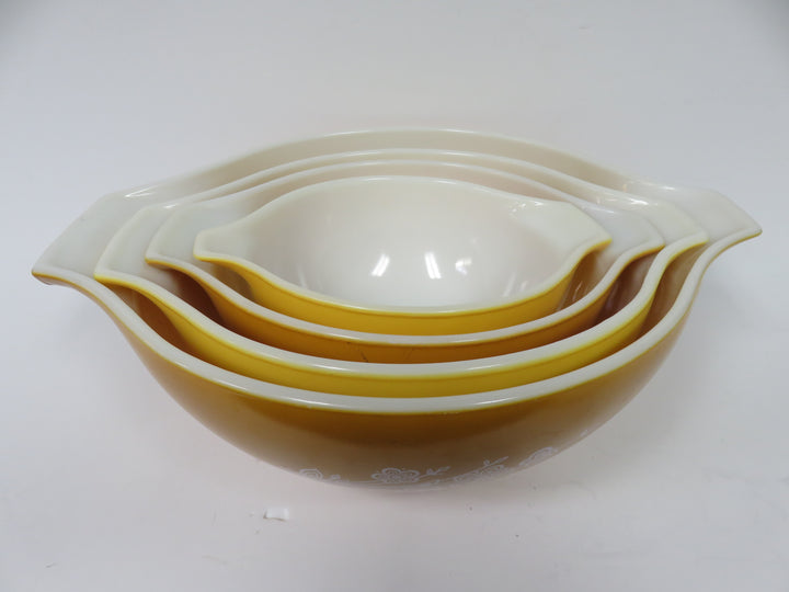 Pyrex Butterfly Gold Nesting Bowl Set