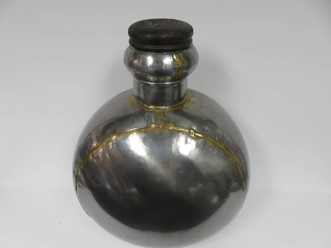Flask Shaped Vessel