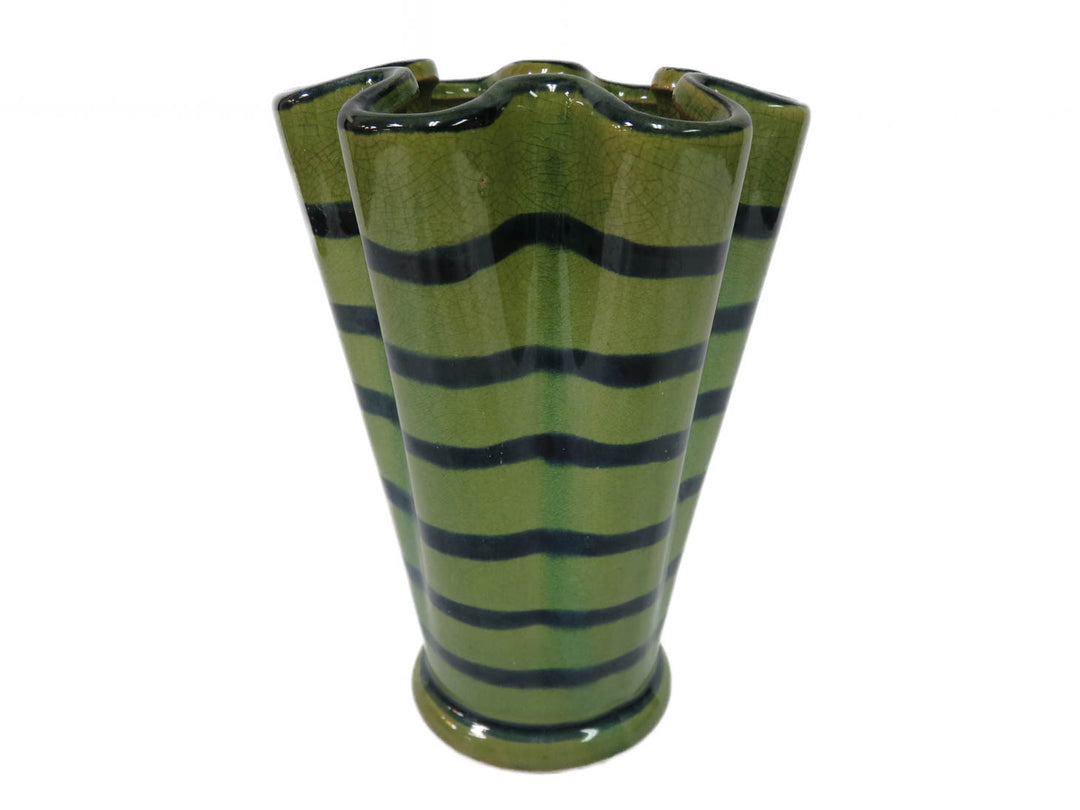 Ruffled Decotative Vase