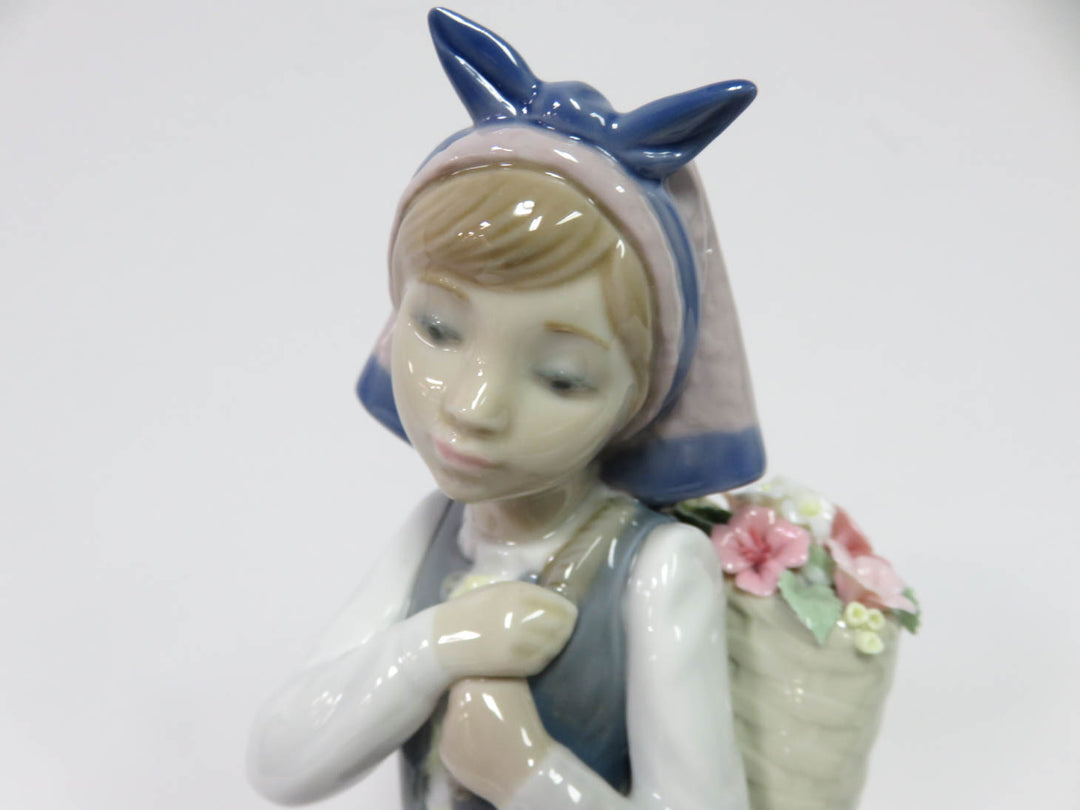 Lladró Figurine