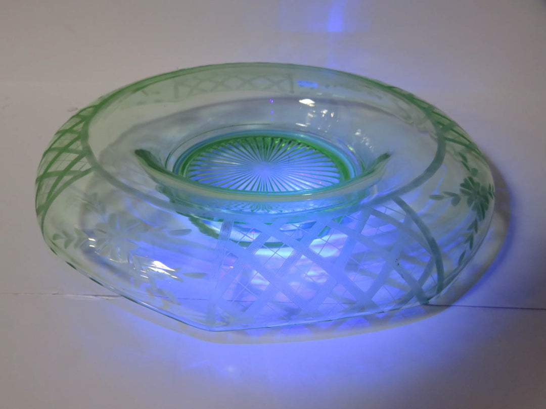 Vintage Uranium Glass Console Bowl