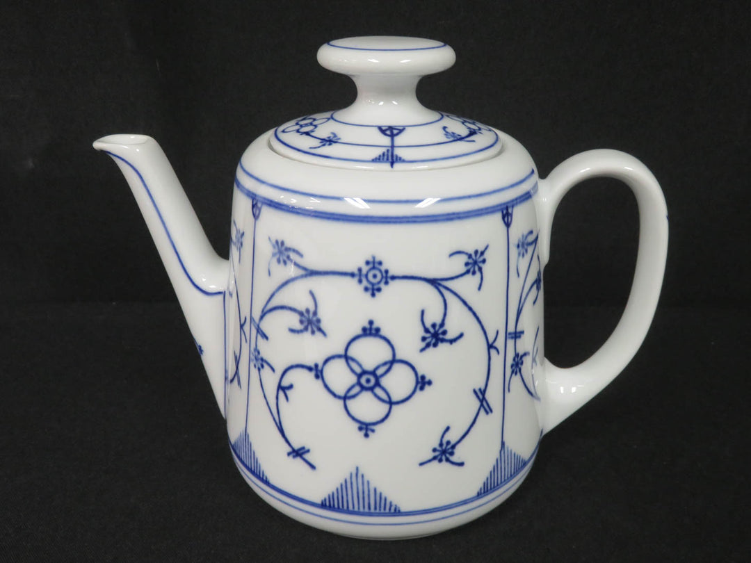 Vintaqe Bareuther Teapot