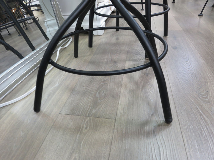 Counter Height Table & Chair Set