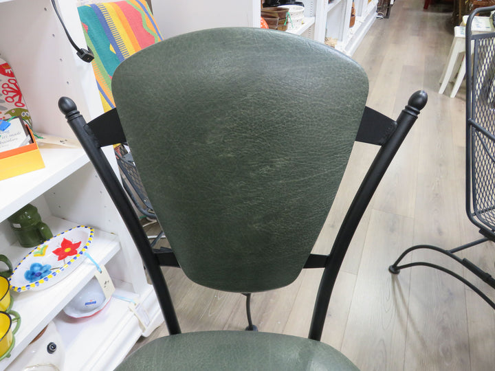 Counter Height Table & Chair Set
