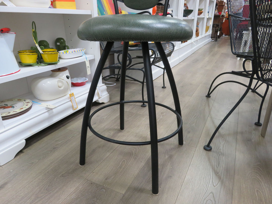 Counter Height Table & Chair Set