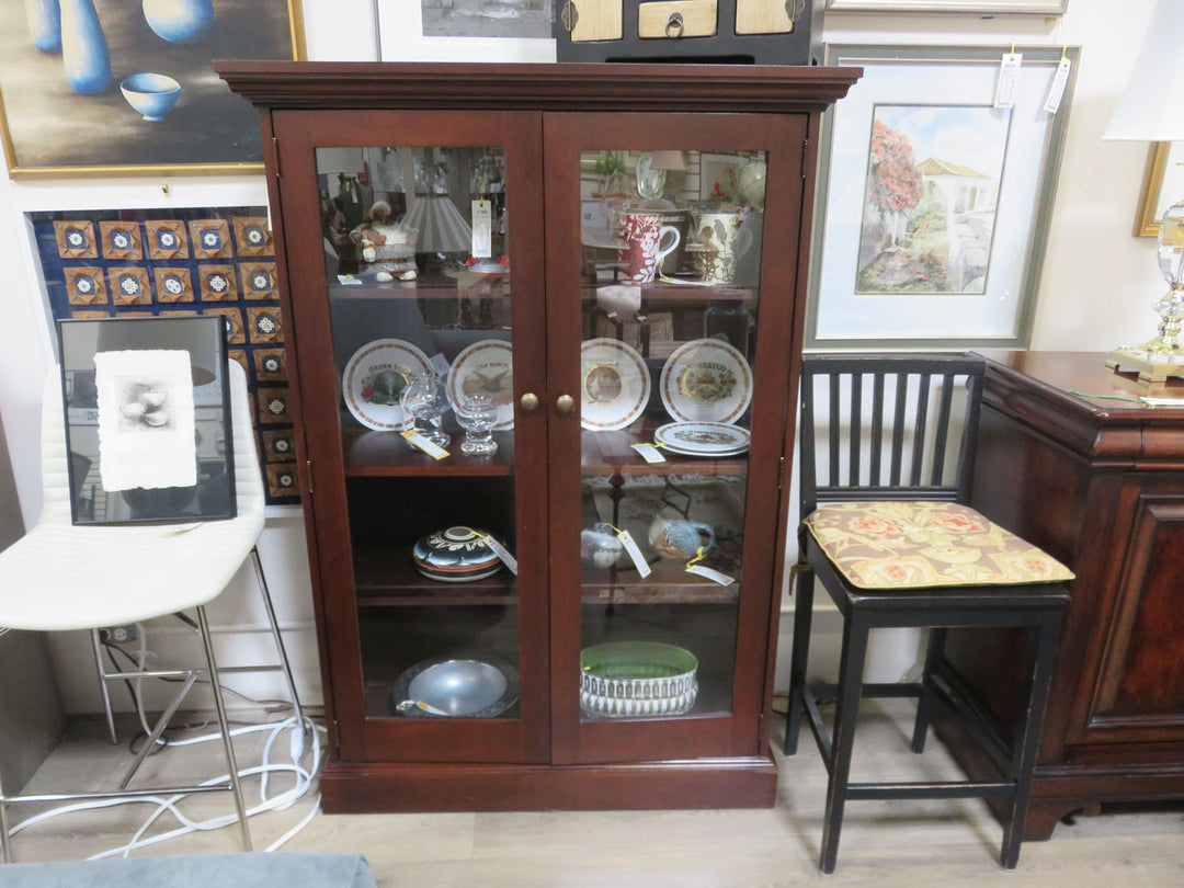 Traditional Dark Wood Cabinet