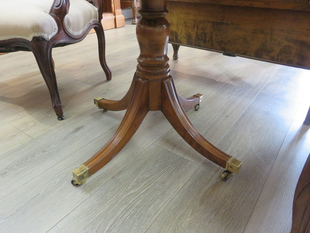 Vintage Henredon Octagonal Pedestal Table