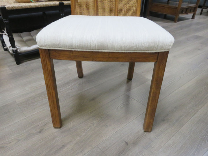 Drexel Heritage Dining Table & Chairs
