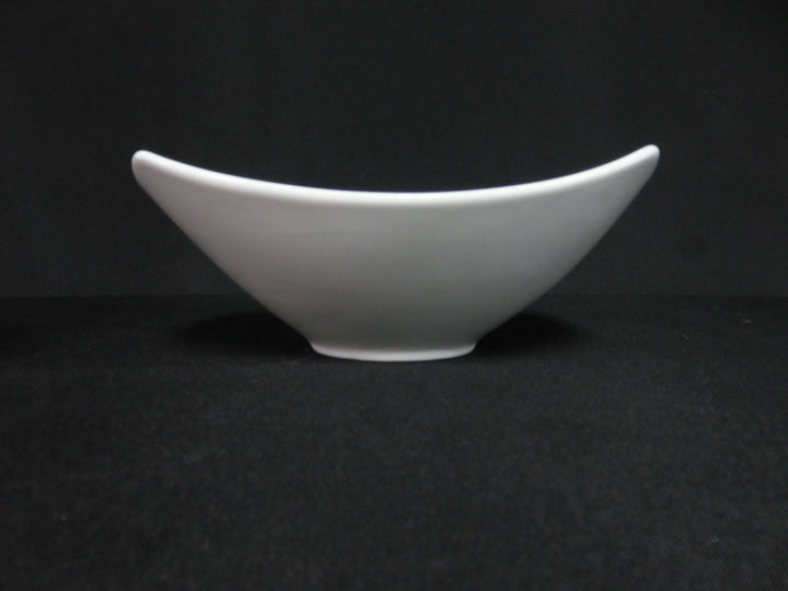 Set of 2 Scalloped Bowls