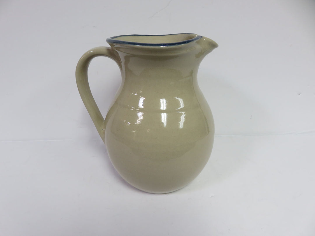 Red Wing Pitcher