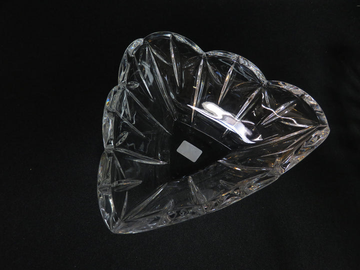 Mikasa Triangular Bowls