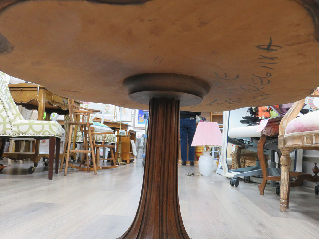 Round Scalloped Occasional Table
