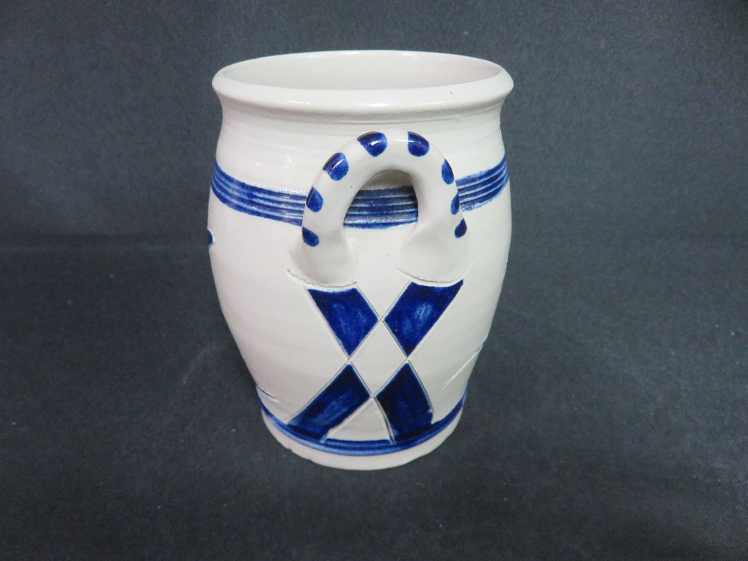 Williamsburg Restoration Stoneware Jar