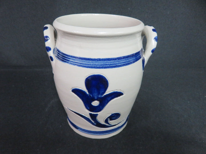 Williamsburg Restoration Stoneware Jar