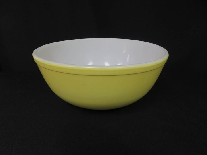 Pyrex Yellow Mixing Bowl