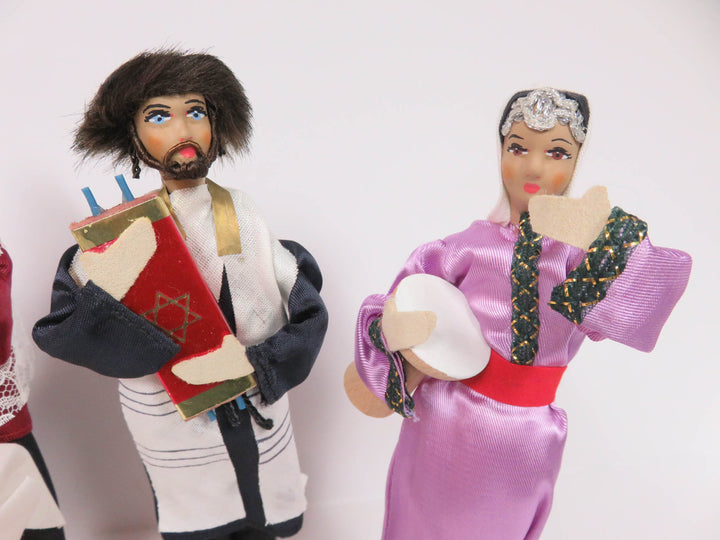Sabra Figurines