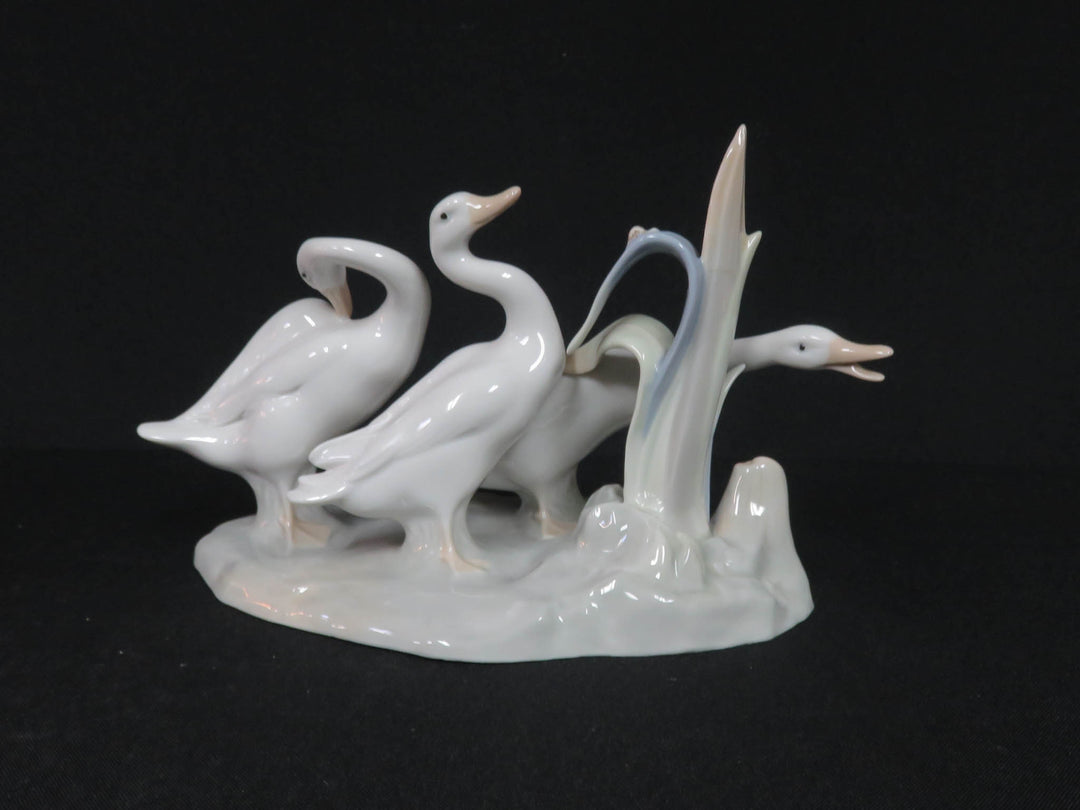 Lladró Geese Figurine