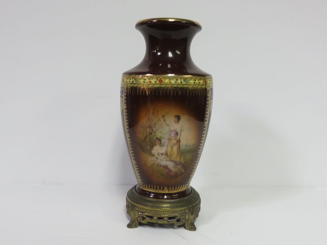 Epiag Royal Vase on Brass Stand