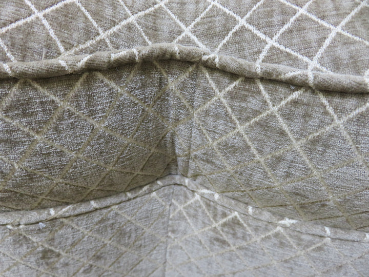 Clover Shaped Ottoman