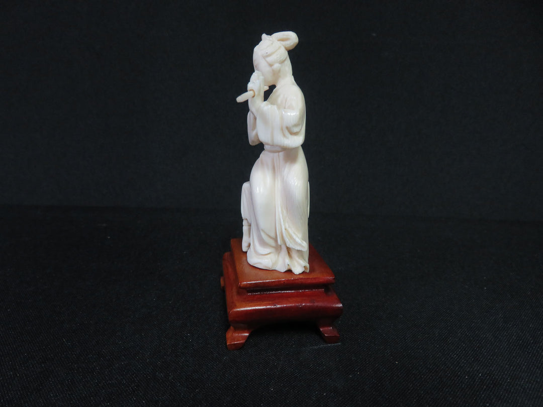 Geisha Figurine