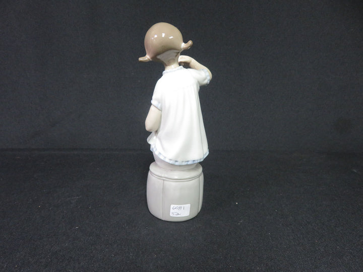 Lladró Figurine