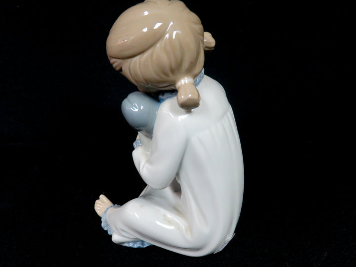 Nao Figurine