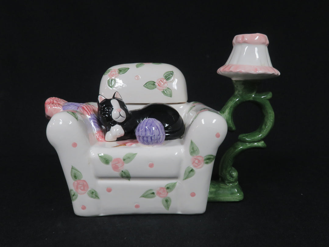 World Bazaar Cat Teapot