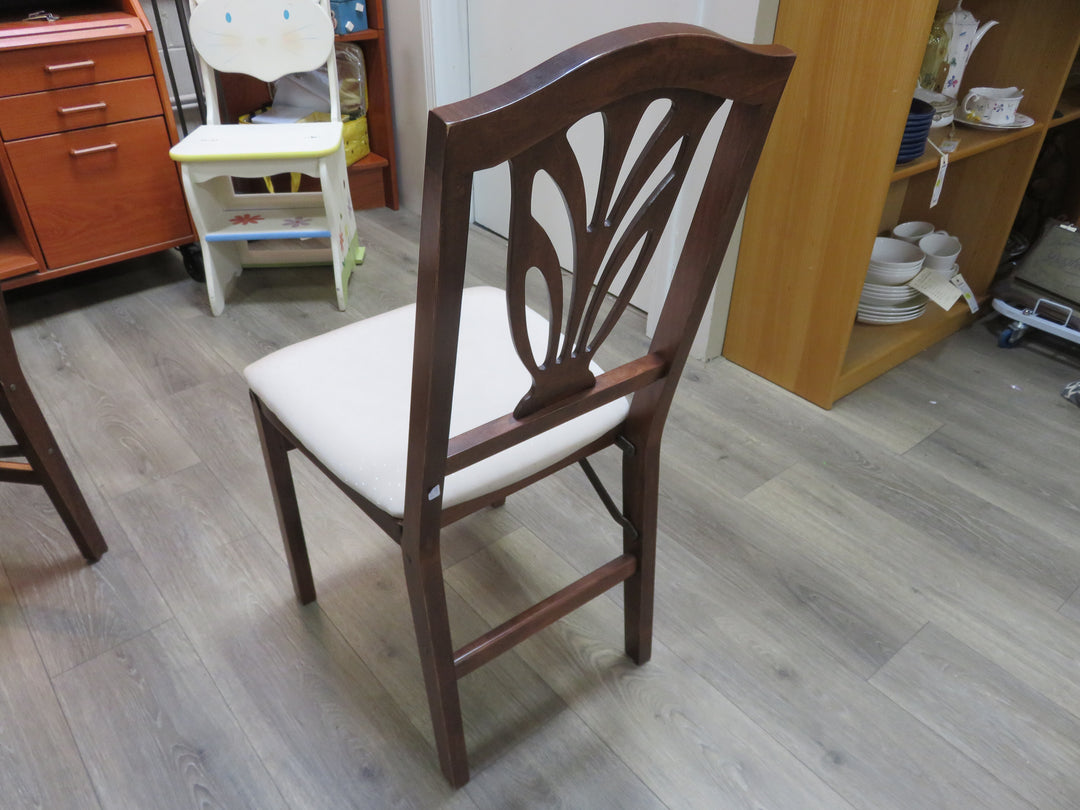 Foldable Game Table & Chairs